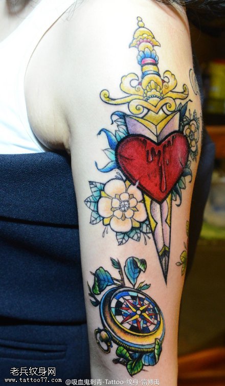 色彩艳丽剑心纹身图案
