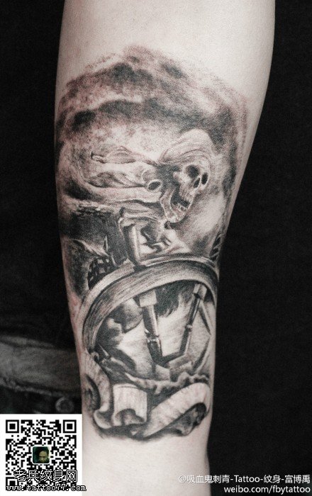 恐怖可怕推车骷髅纹身图案