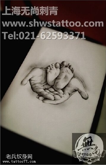 素描双手双脚纹身图案