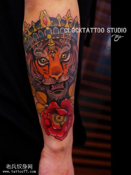 逼真霸气的老虎纹身图案