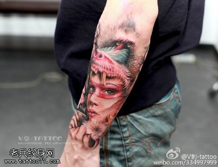 漂亮可爱毛利女孩纹身图案