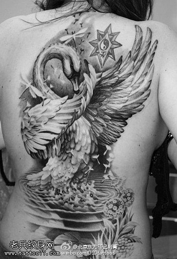 经典飞蛾刺青纹身图案