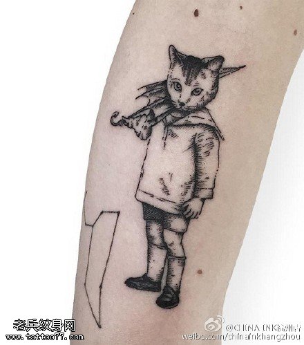 清爽的猫卫士纹身图案