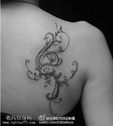 经典传统蔓藤点刺纹身图案