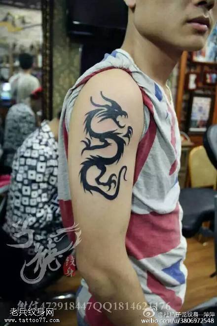 经典的黑色刺青麒麟纹身图案
