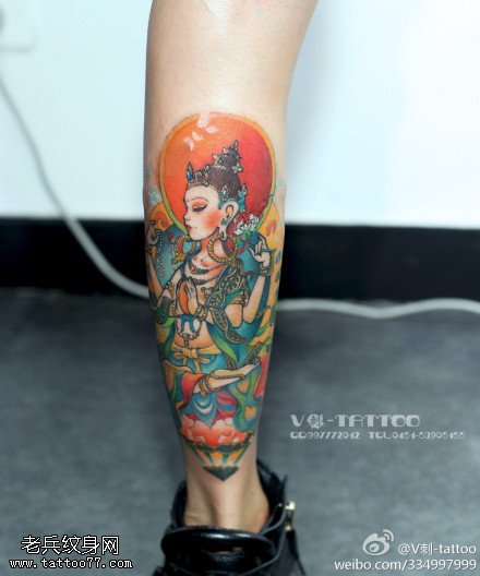 彩色静谧佛纹身图案