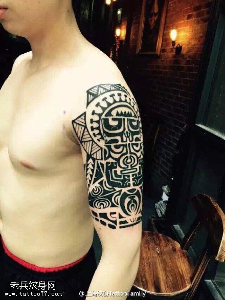 经典大气梵花图腾纹身图案