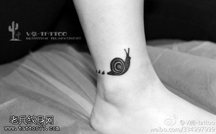 小清新蜗牛纹身图案