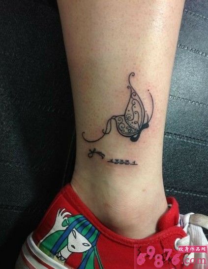 飞舞的蝴蝶图片