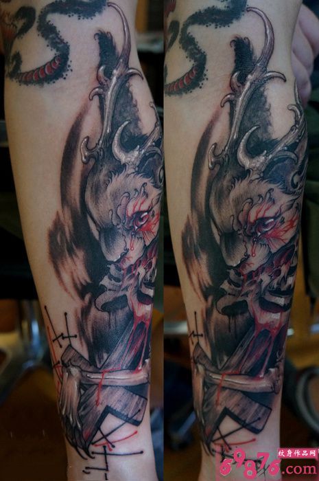 霸气花小腿纹身图案图片