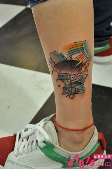 小腿彩虹小雨伞时尚纹身图片