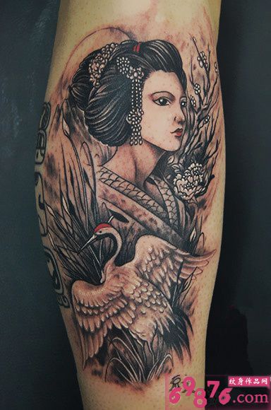 艺妓与仙鹤复古纹身图片