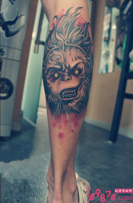 齐天大圣孙悟空头像小腿纹身图片