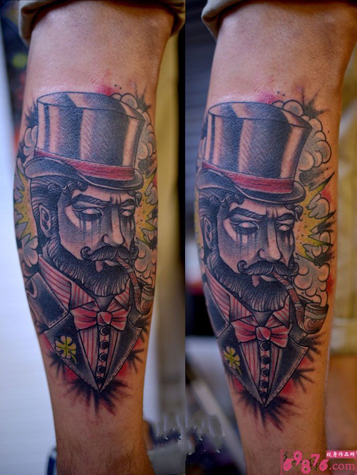 烟斗先生霸气花小腿纹身图片