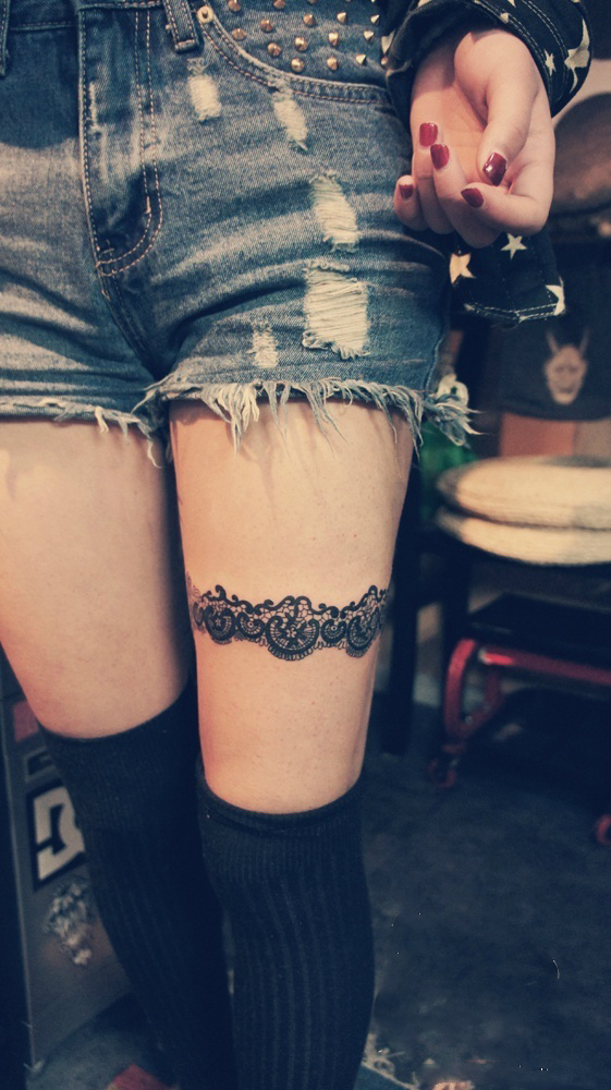 大腿性感蕾丝时尚纹身图片