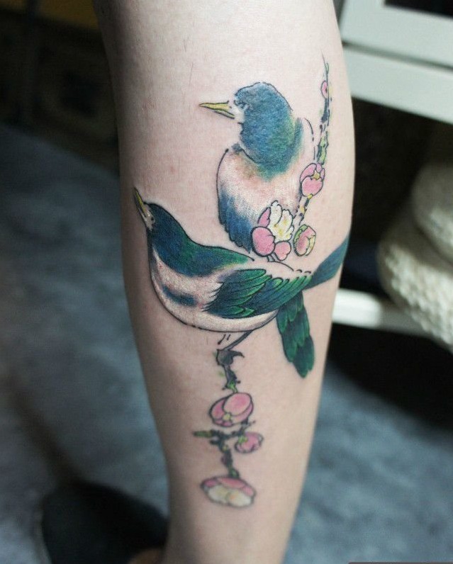 中国风喜鹊和梅花水墨纹身图案图片图片