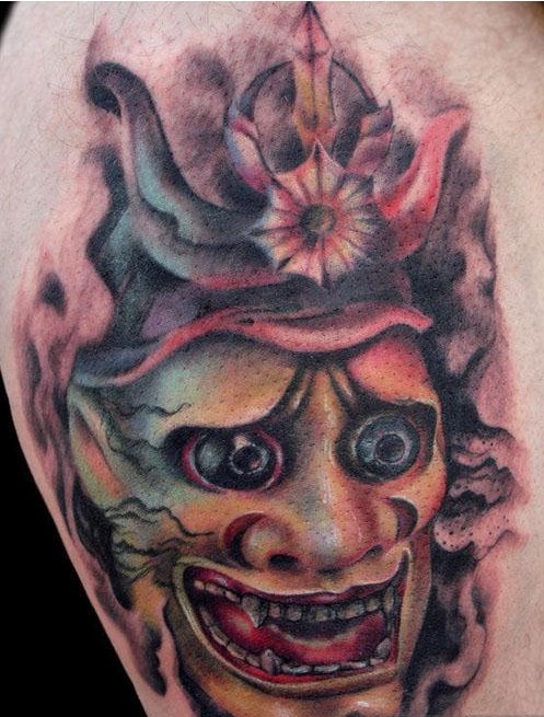 腿部很酷帅气的般若纹身图片