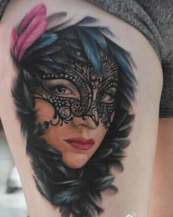 美女性感腿部漂亮的欧美美女纹身图图片