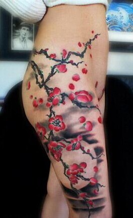 性感美女腿部性感漂亮的梅花纹身图案图片