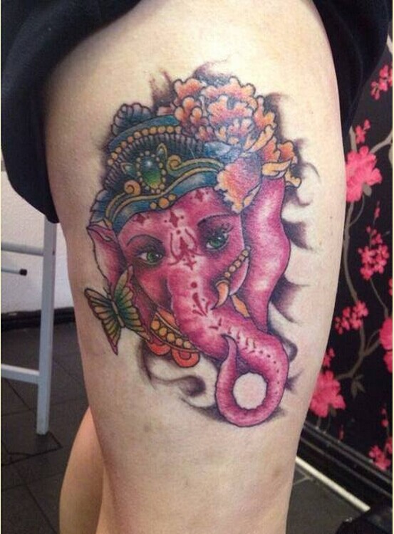 女性腿部个性象神纹身图片欣赏图片