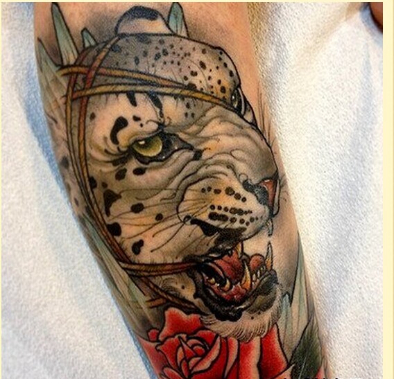 腿部个性豹子纹身图案推荐图片