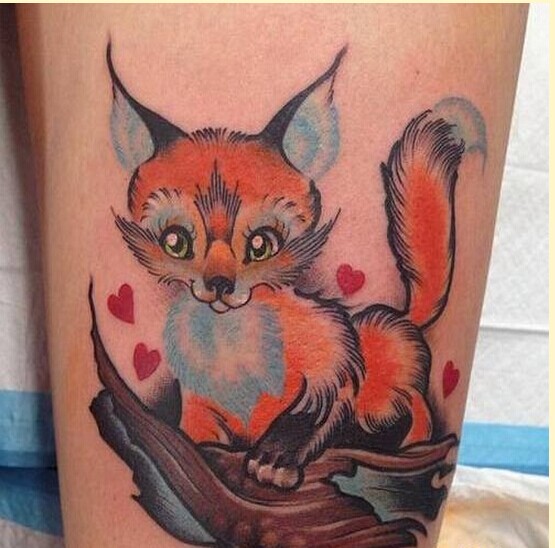 个性时尚腿部漂亮狐狸纹身图案图片
