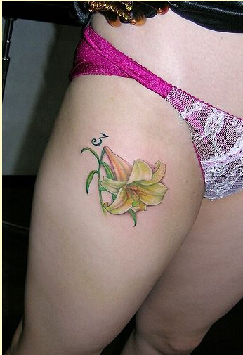 靓丽性感女性腿部百合花纹身图案图片