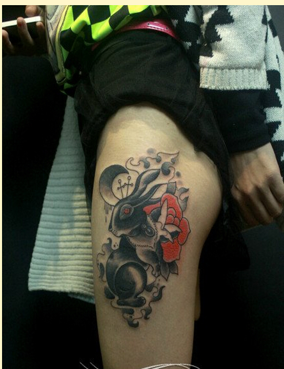 个性女性腿部时尚好看的兔子纹身图案图片