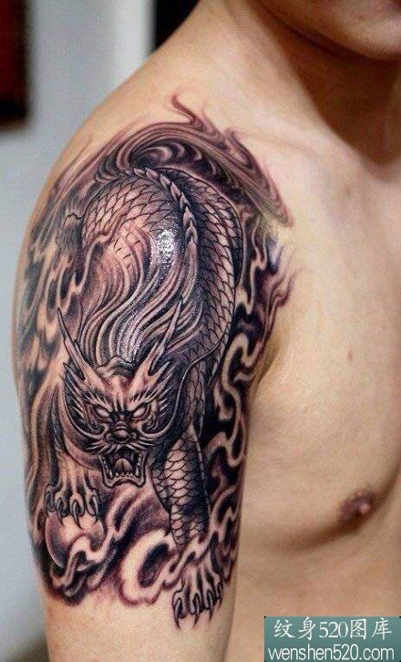 一款肩部貔貅纹身图案