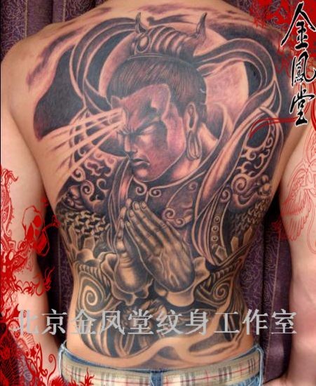 满背红色二郎神杨戬刺青作品