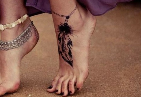 美女脚链复古刺青图片