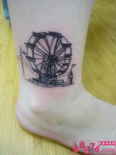 脚踝水车时尚纹身图片