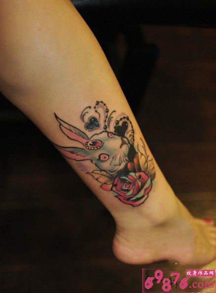 萌兔子头像脚踝时尚纹身图片