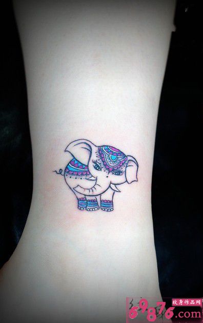 小清新小象脚踝纹身图片