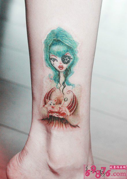 创意精灵猫女脚踝纹身图片