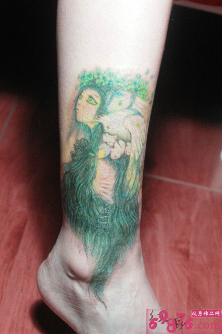 唯美精灵美女脚踝纹身图片