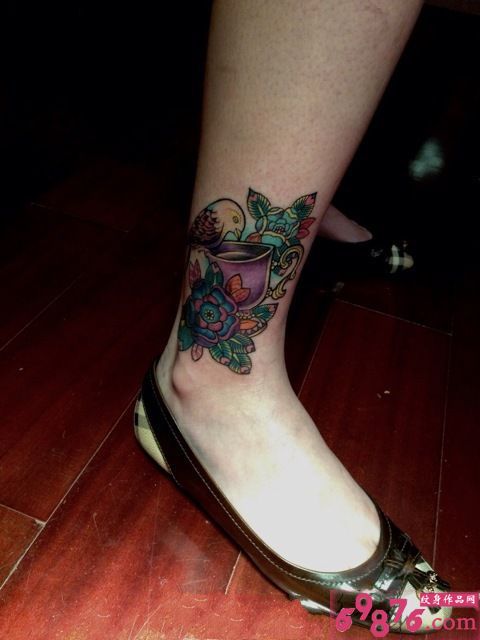 创意鲜花与鸟脚踝纹身图片