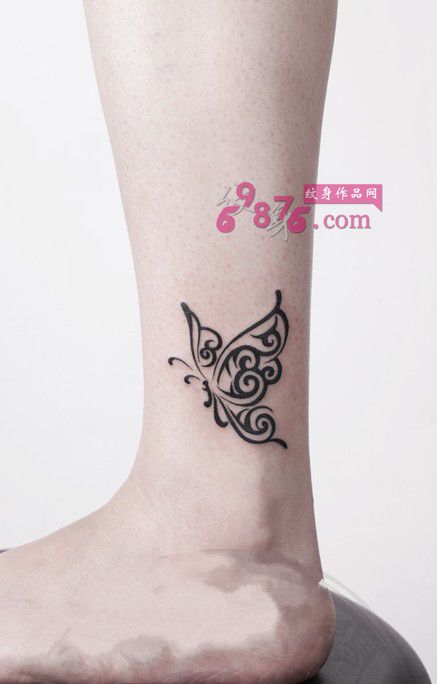 清新蝴蝶脚踝时尚纹身图片
