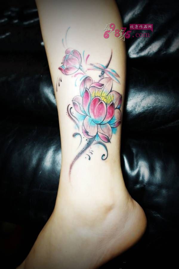 小清新荷花时尚脚踝纹身图片