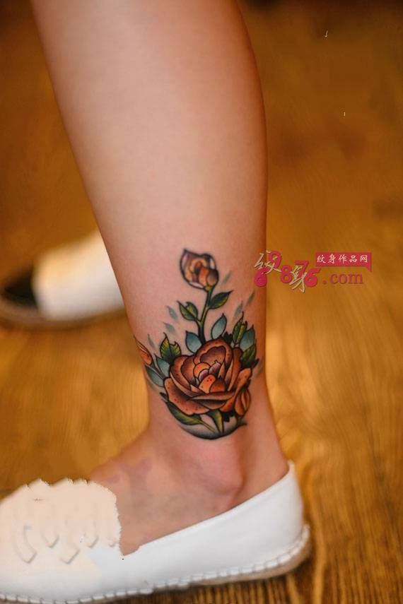 时尚玫瑰脚踝纹身图片