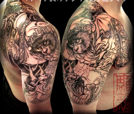 霸气地 孙猴子半甲纹身