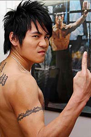 姐姐爸爸 曹格的手臂刺青