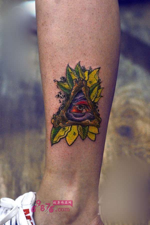 欧美风三角眼脚踝纹身图片