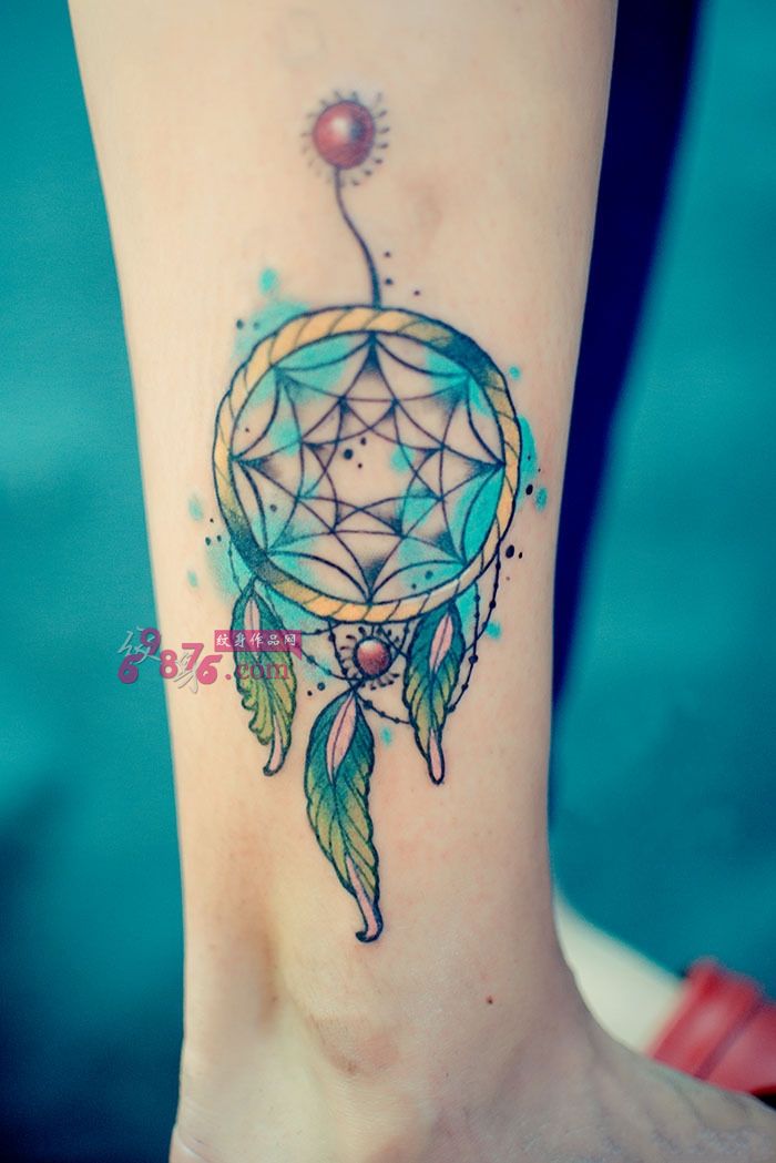 彩色捕梦网脚踝纹身图片