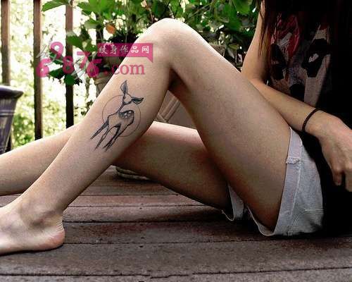 美腿圣诞麋鹿时尚纹身图片