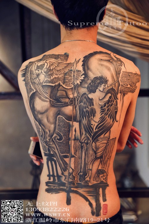 满背天使战马纹身