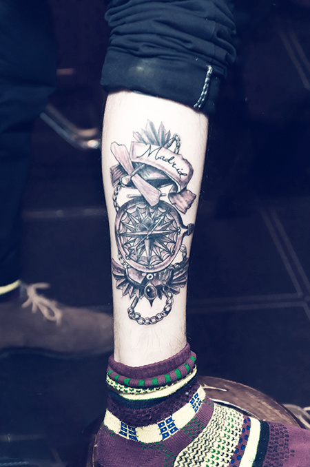 复古怀表创意脚踝纹身图片