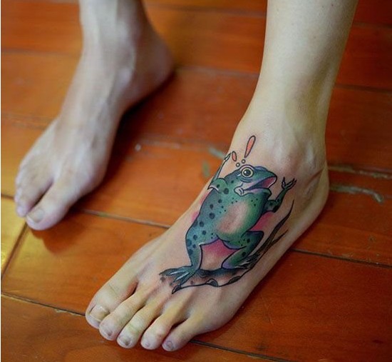 男生脚部创意癞蛤蟆纹身图案图片