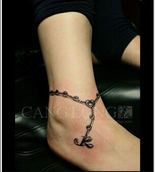 女生脚腕漂亮时尚的英文脚链纹身图图片