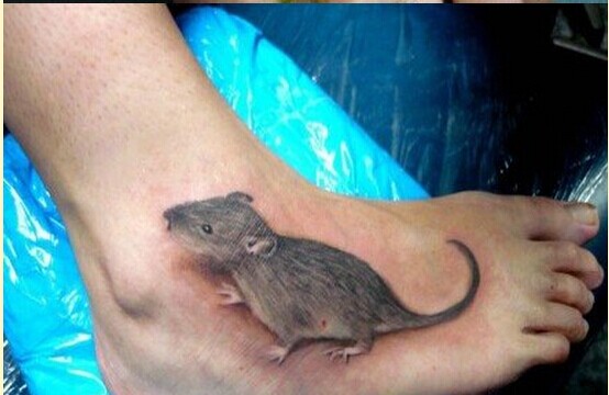 个性霸气脚背老鼠纹身图案图片